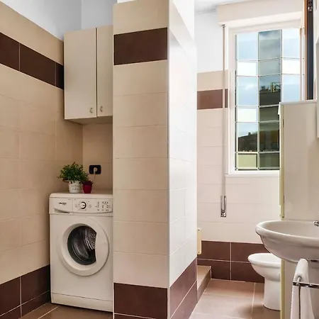 Unique 2 Bedrooms In Corso Como Apartament